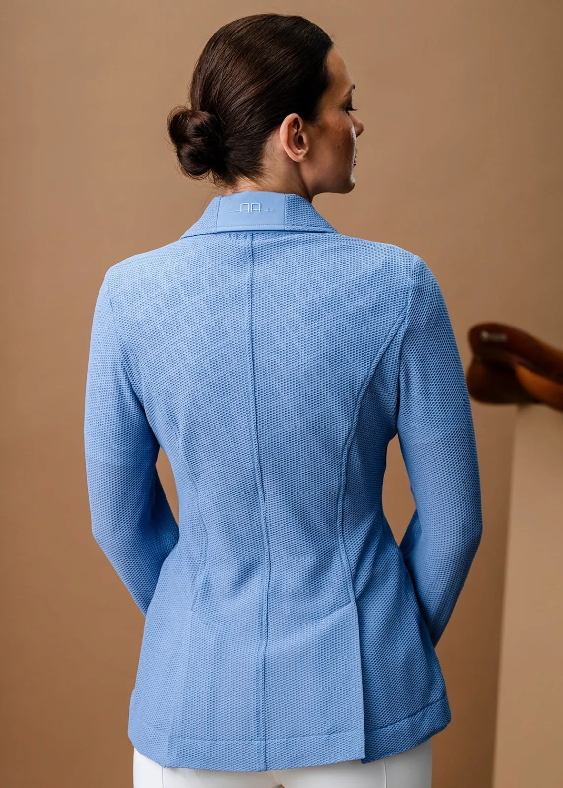 AA® Platinum Motionlite Show Jacket - Image 2