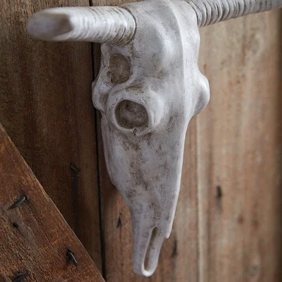 Ctw Home Collection Longhorn Resin Cowskull Wall Decor - Image 2