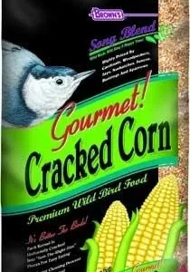 FM Brown's Wild Bird Fine Cracked Corn 12 / 4 lb {L-1} 423064