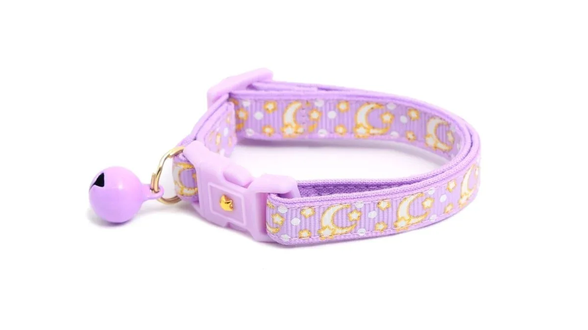 Gold Moons and Stars on Pastel Purple Cat Collar - Image 2
