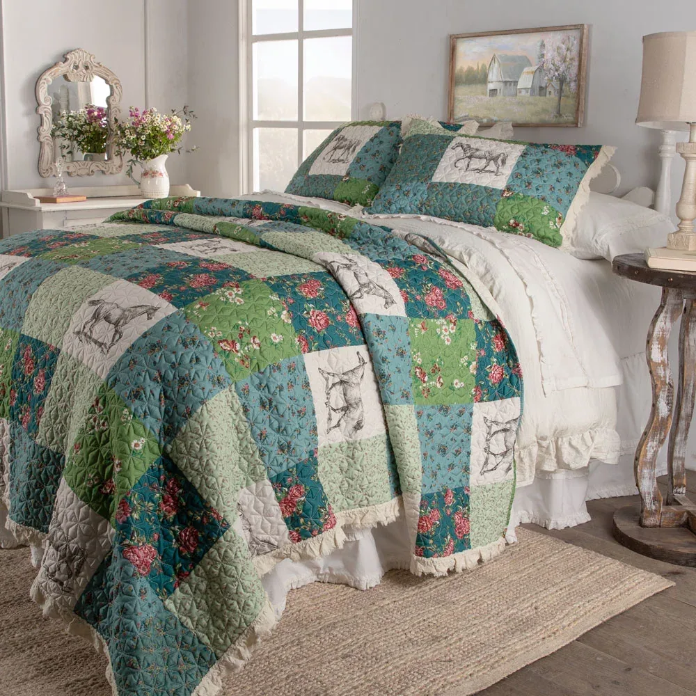 Greenland Home Fashions Rosie Floral Patch Ruffle Quilt Set