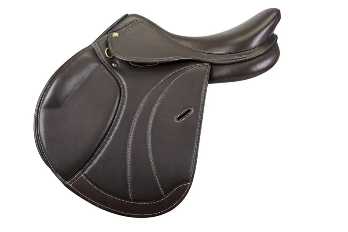Henri de Rivel Equipe Covered Close Contact Saddle, Interchangeable Gullet System with Grippy Seat & Foam Panels - Image 2