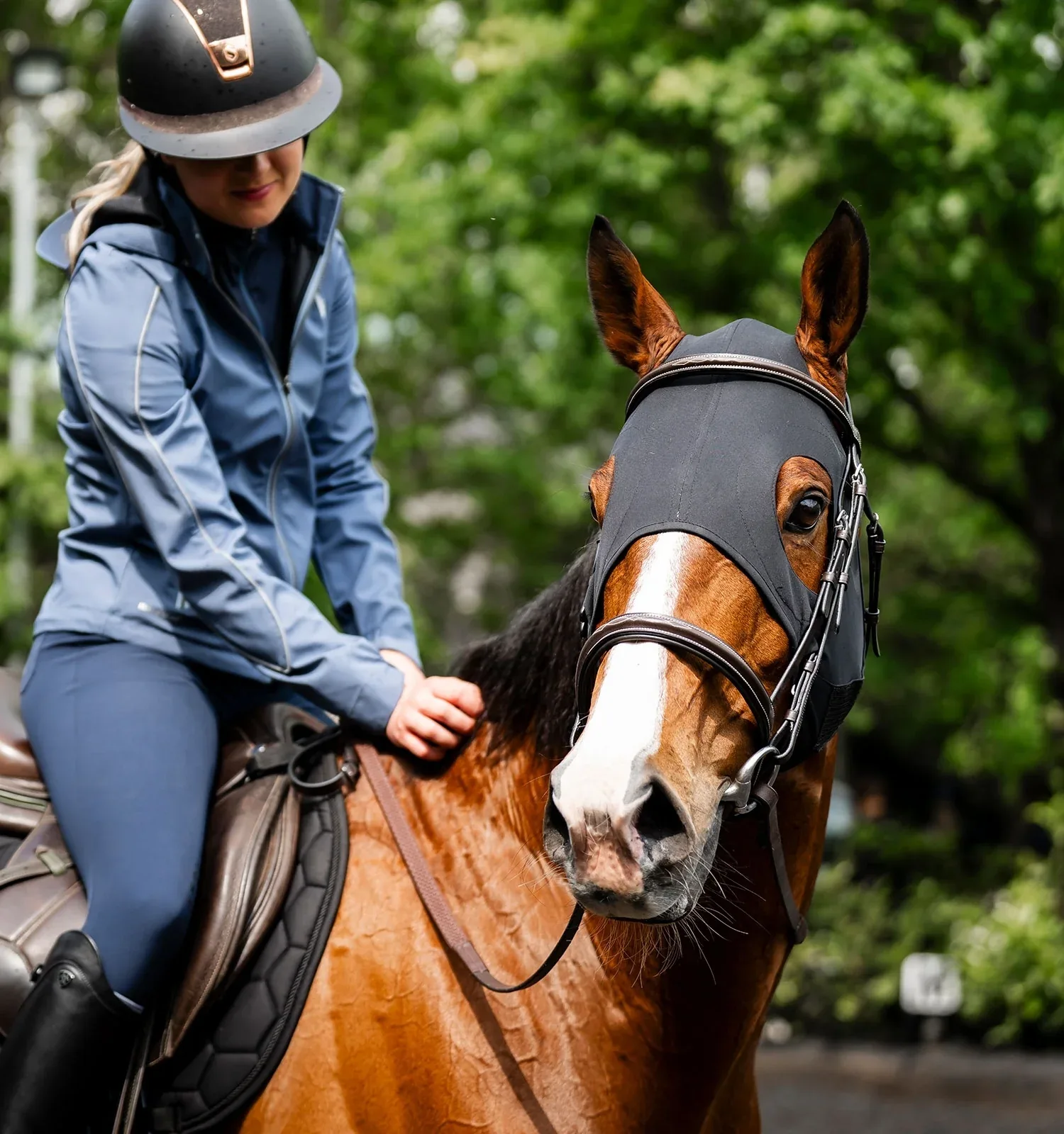 Horseware Ionic Calming Face Mask - Image 2