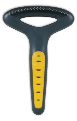 JW Pet Gripsoft Undercoat Rake Regular Teeth - Image 2