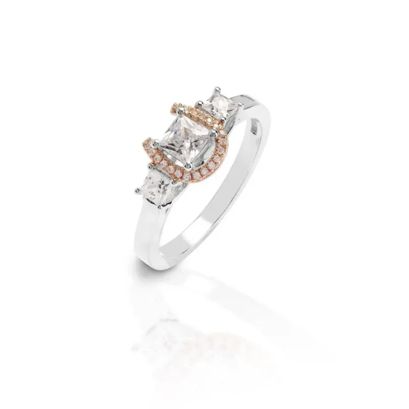 Kelly Herd Small Princess Rose Gold 3 Stone Ring - Image 2