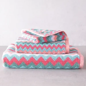 Lintex Lines Coral and Turquoise Zig Zag Towels