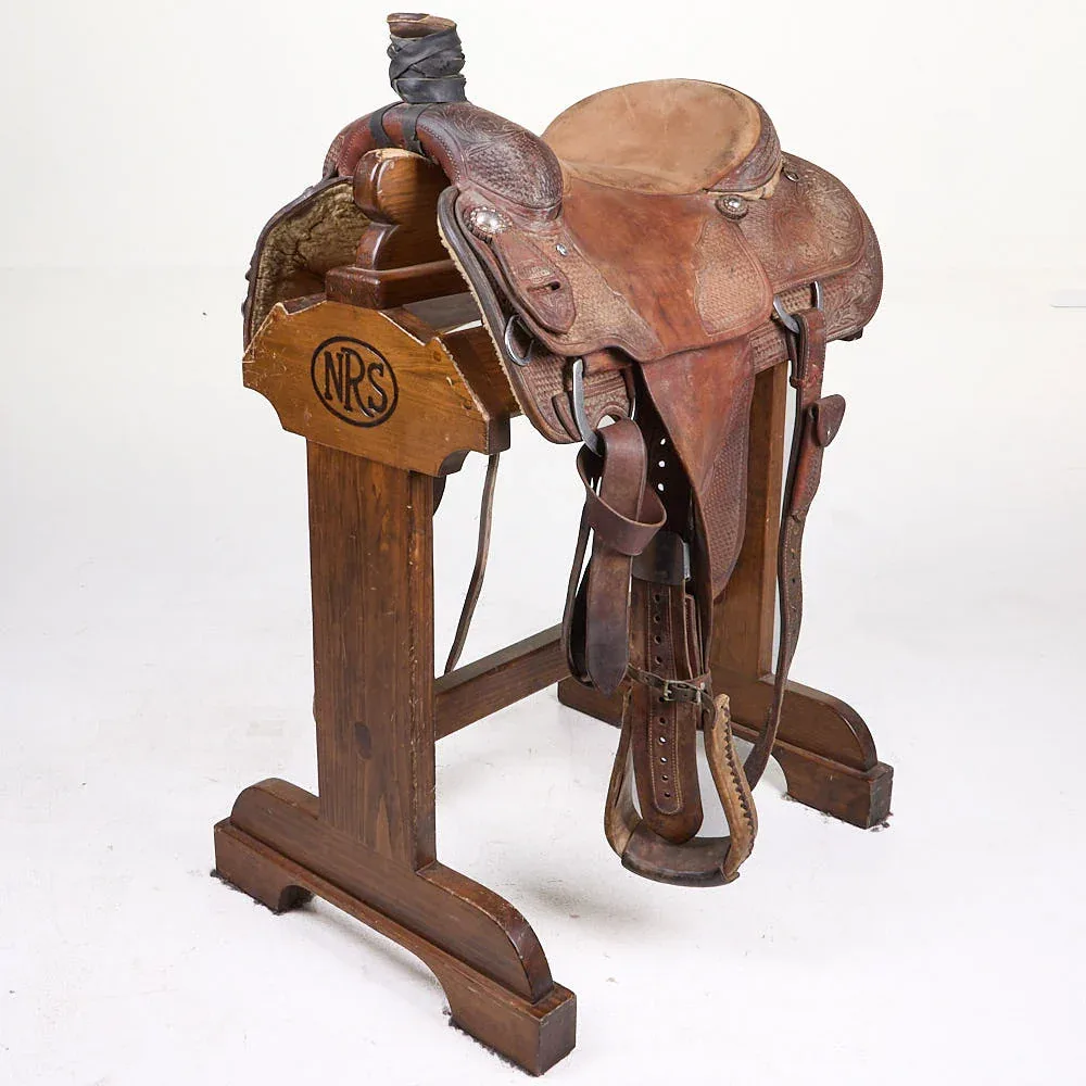 Martin Saddlery Used 15in 1/2 Breed Basket Weave Martin Team Roping Saddle