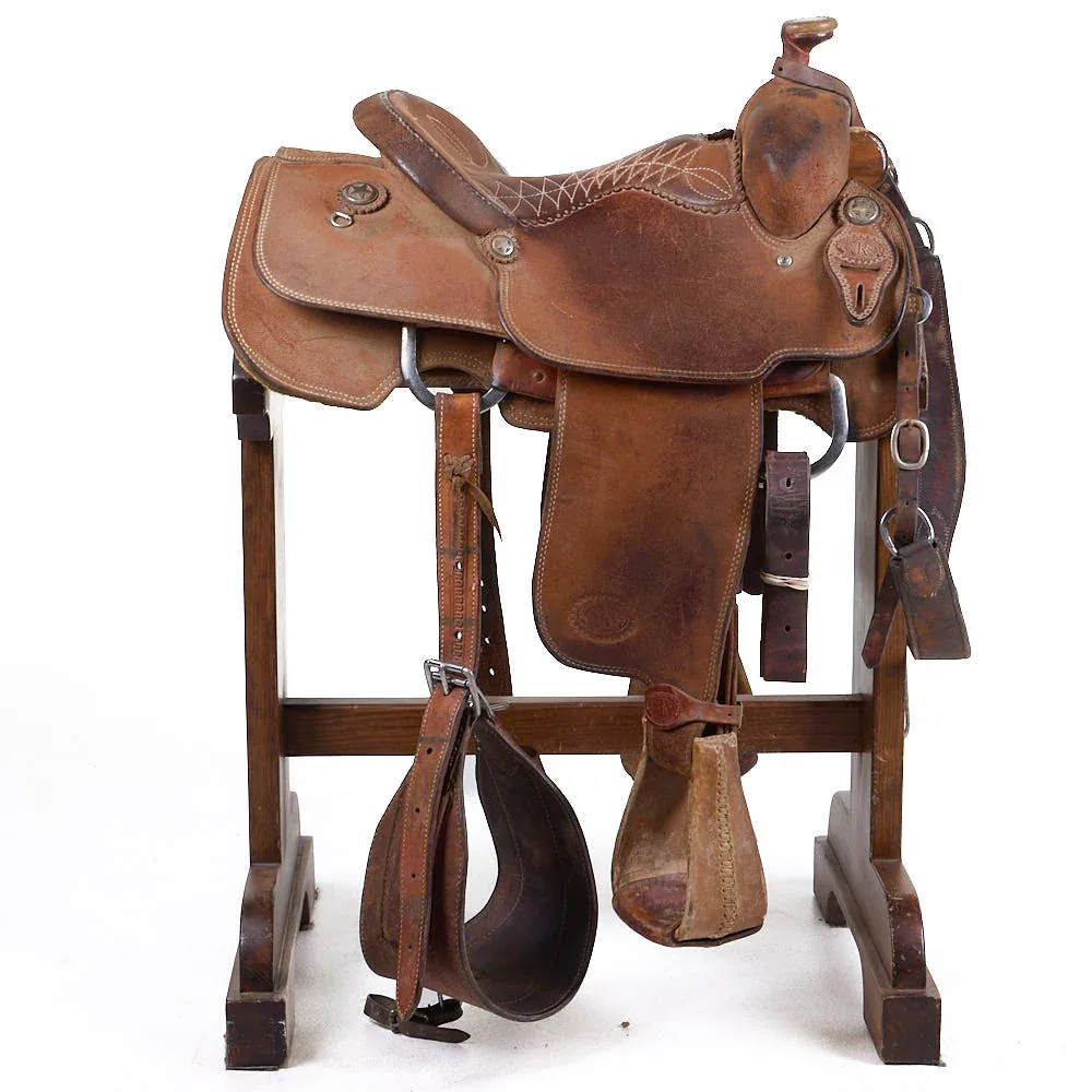 NRS Competitor Series Used 14in Roughout Calf Roping Saddle - Image 2