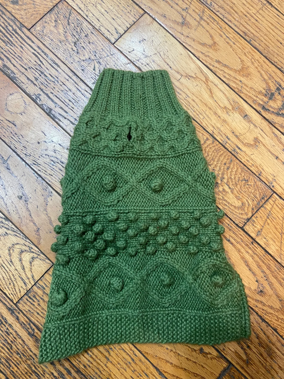 Parker Turtleneck Cable Sweater - Ivy Green - Image 2