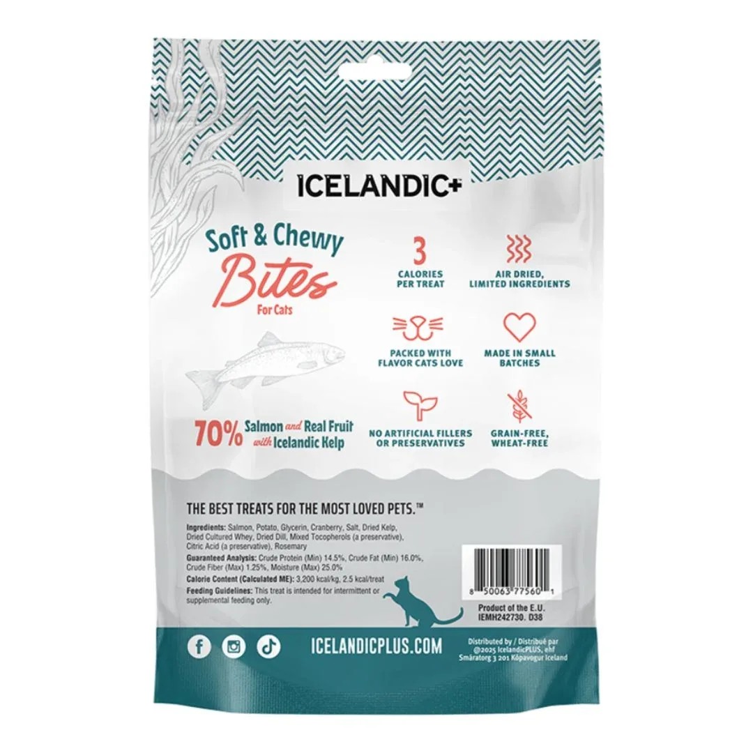 Icelandic Cat Salmon & Cranberry Soft & Chewy Bites 1.8 oz - Image 2