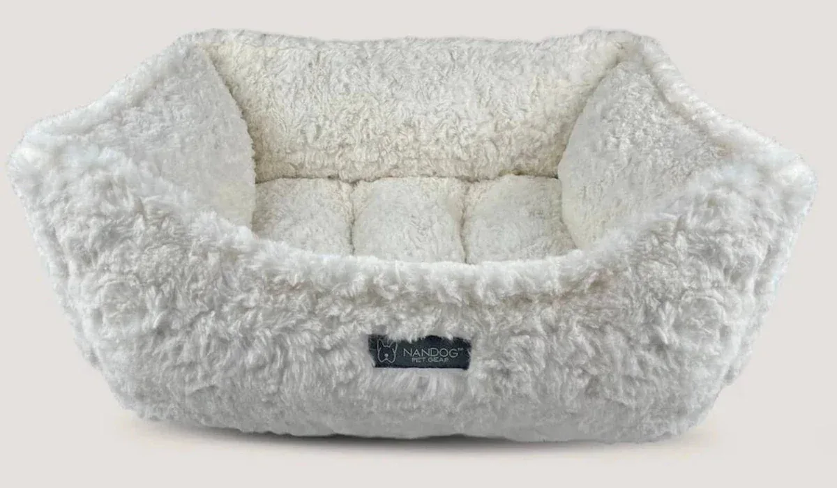 NANDOG Cloud Shaggy Reversible Pet Bed -IVORY - Image 2