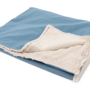 FuzzYard Life Pet Blanket
