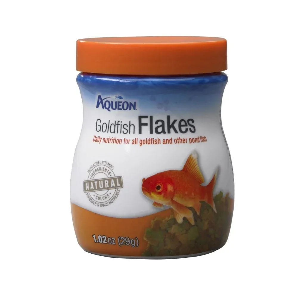 Aqueon Goldfish Flakes, 1.02 oz - Image 2