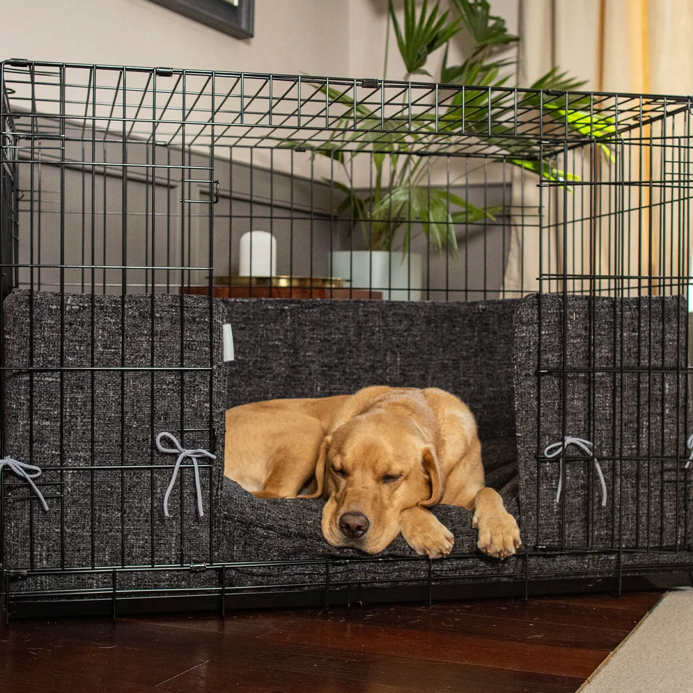 Dog Crate Bumper in Obsidian Minerals by Lords & Labradors - Image 2