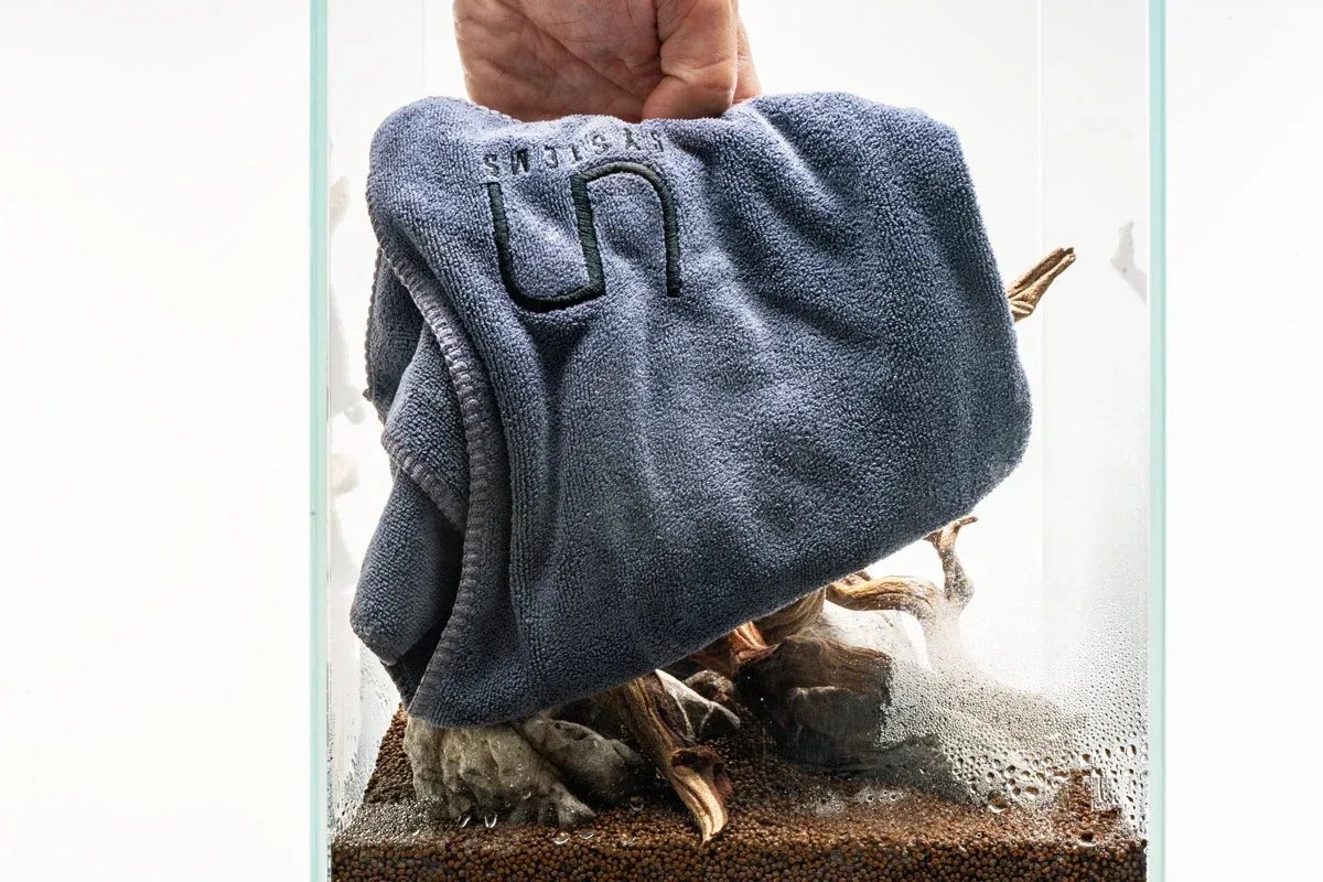 UNS Microfiber Towel - Image 2