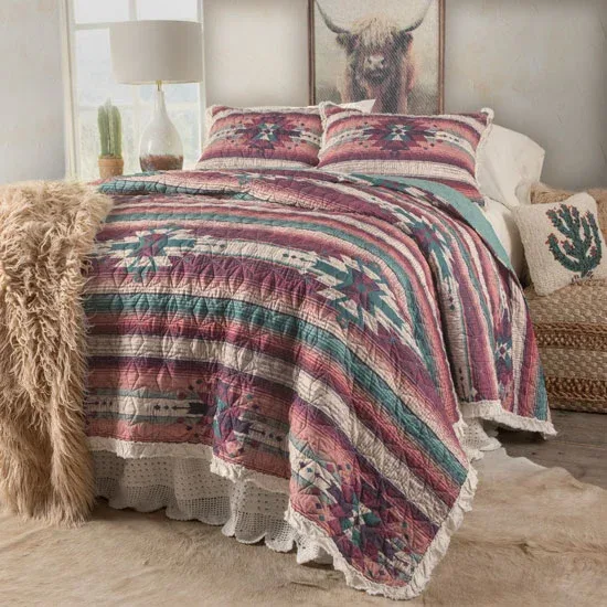 Rod's True Western Rose Canyon Ruffle Quilt Set