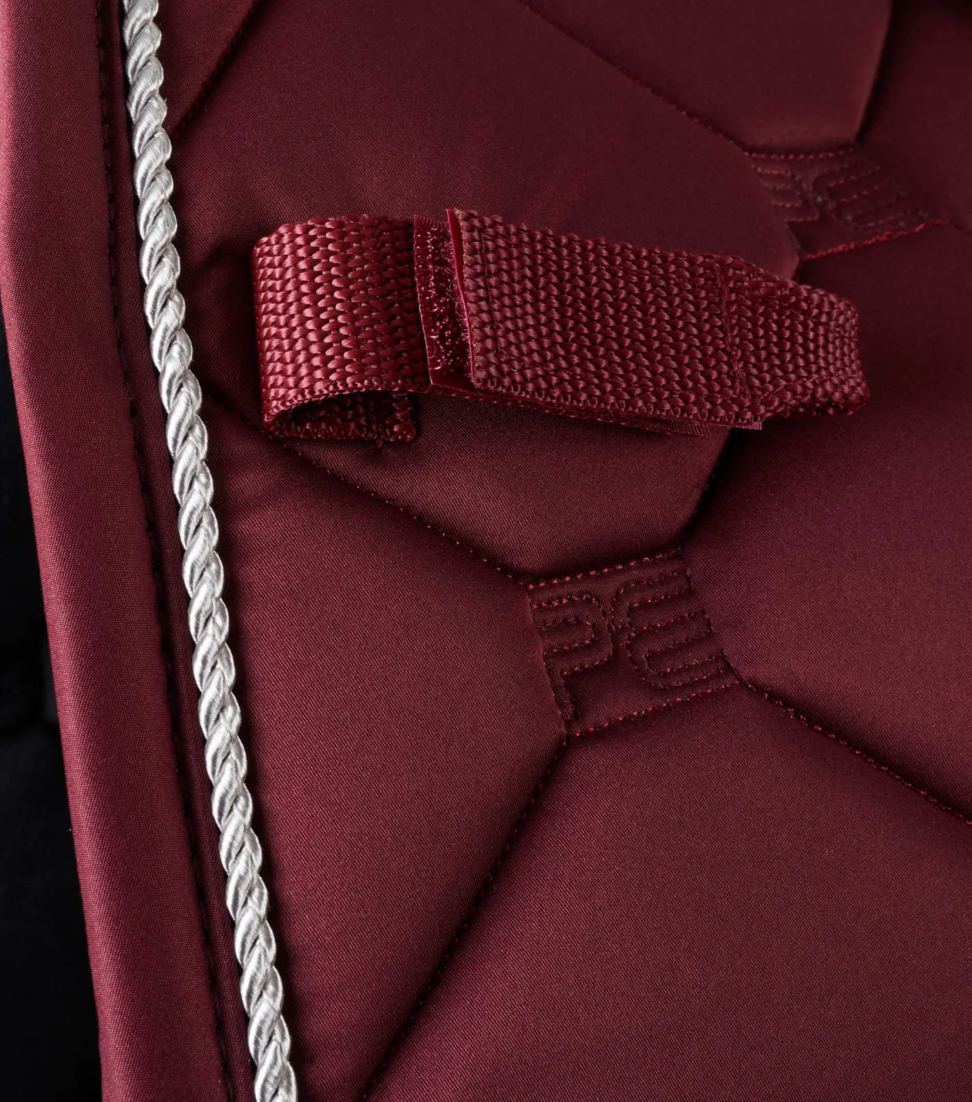 Saltare Close Contact Dressage Square Wine - Image 2
