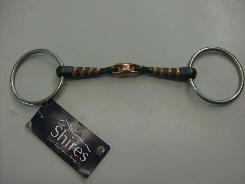 Shires Copper Sweet Iron Snaffle Bit Raised Rib - Image 2